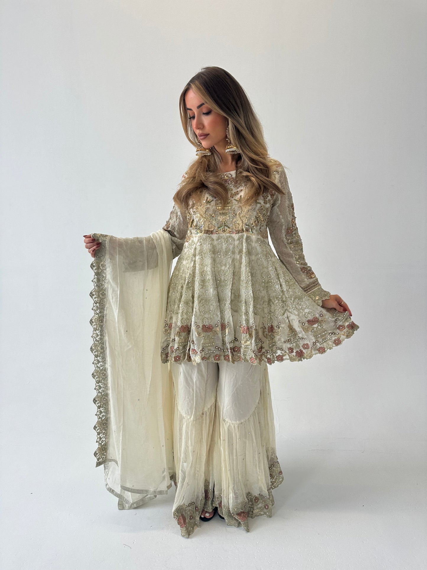 ELLA ADAH cream outfit