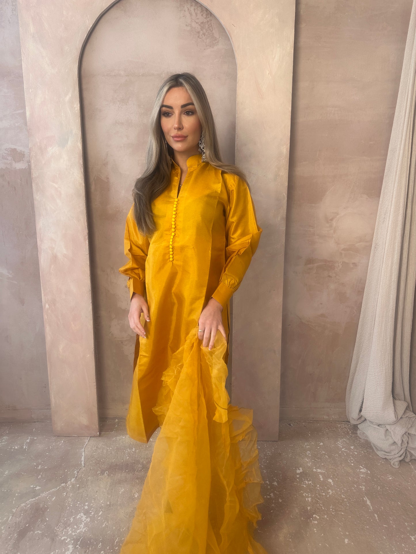 NIDA mustard outfit