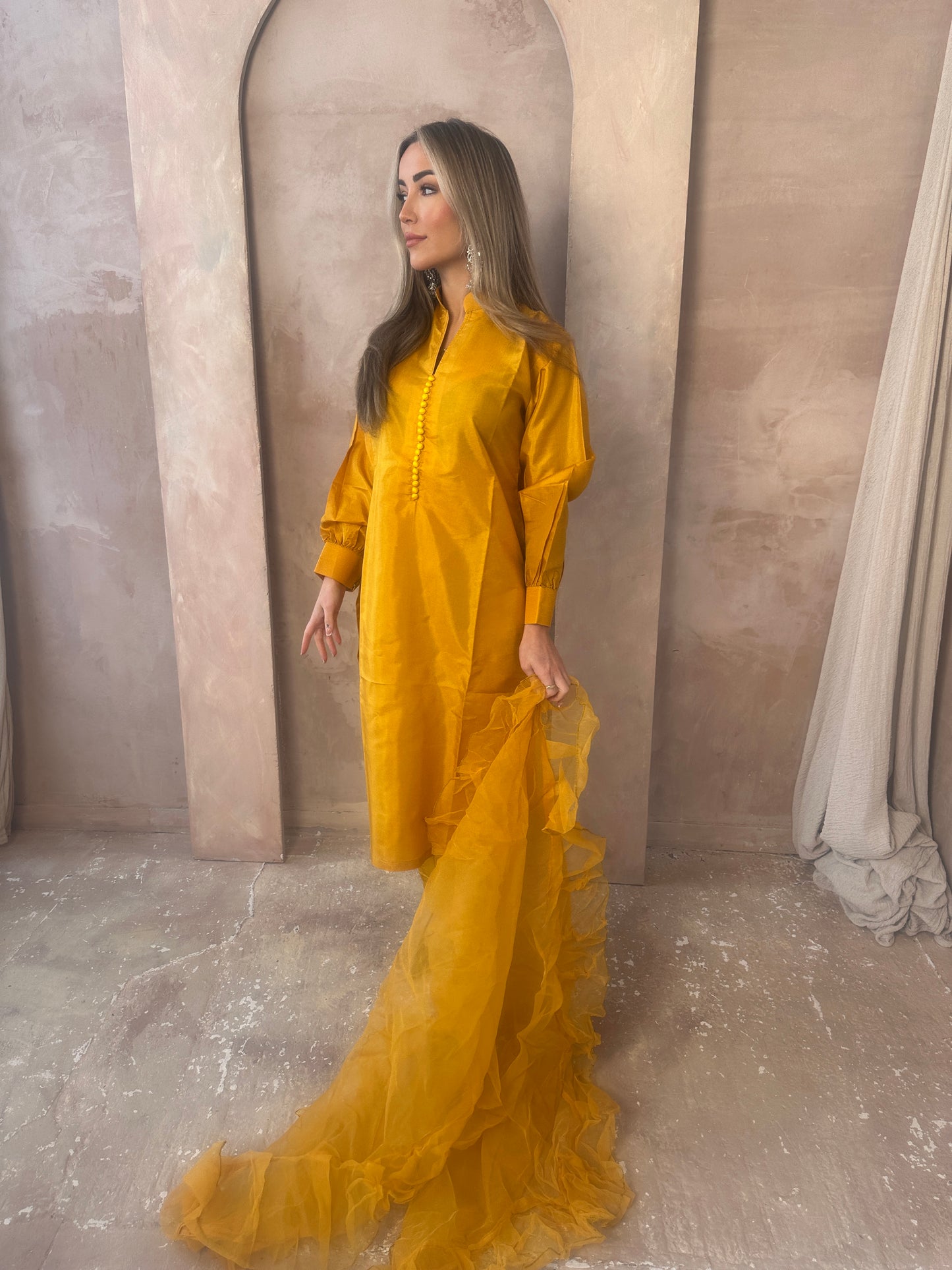 NIDA mustard outfit