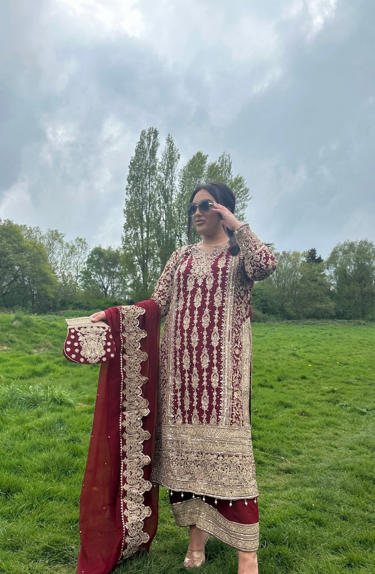 LEEZA maroon outfit