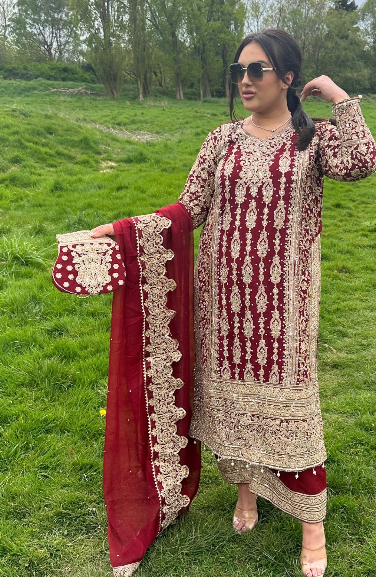 LEEZA maroon outfit