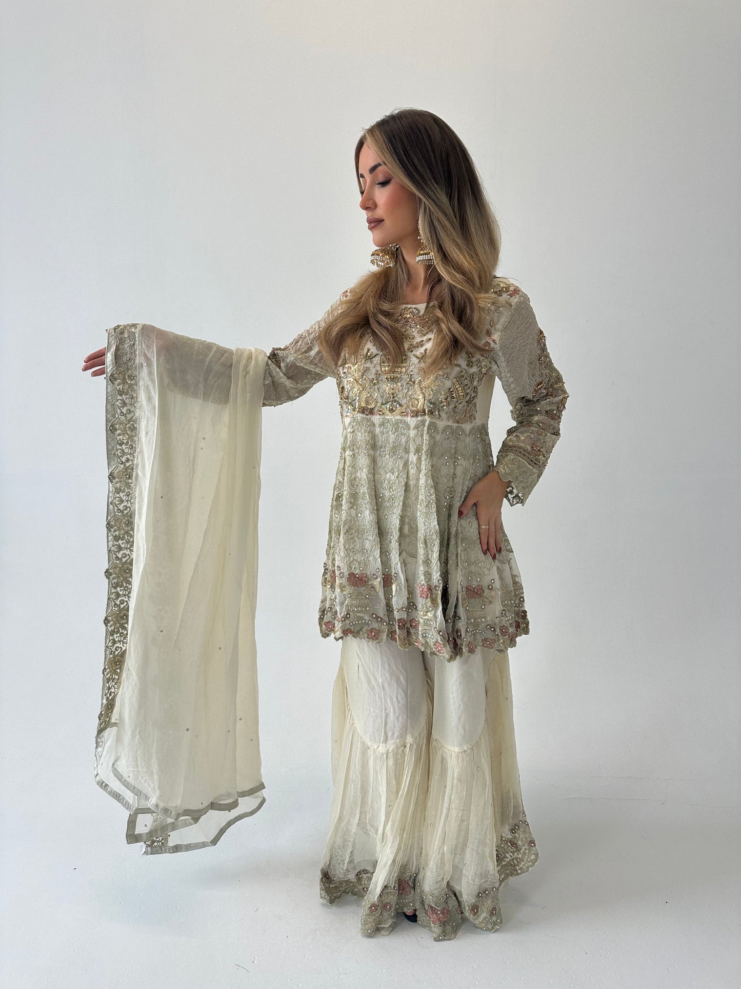ELLA ADAH cream outfit